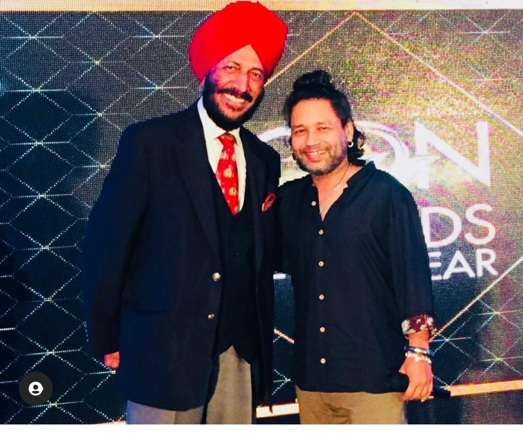 Singer Kailash Kher pays tribute to late legendary athlete Milkha Singh