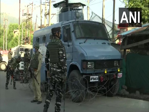 1 labourer died, 2 injured in grenade attack by terrorists in J-K's Pulwama