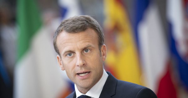 Macron and Theresa May likely to discuss Brexit today; France ready for hard Brexit