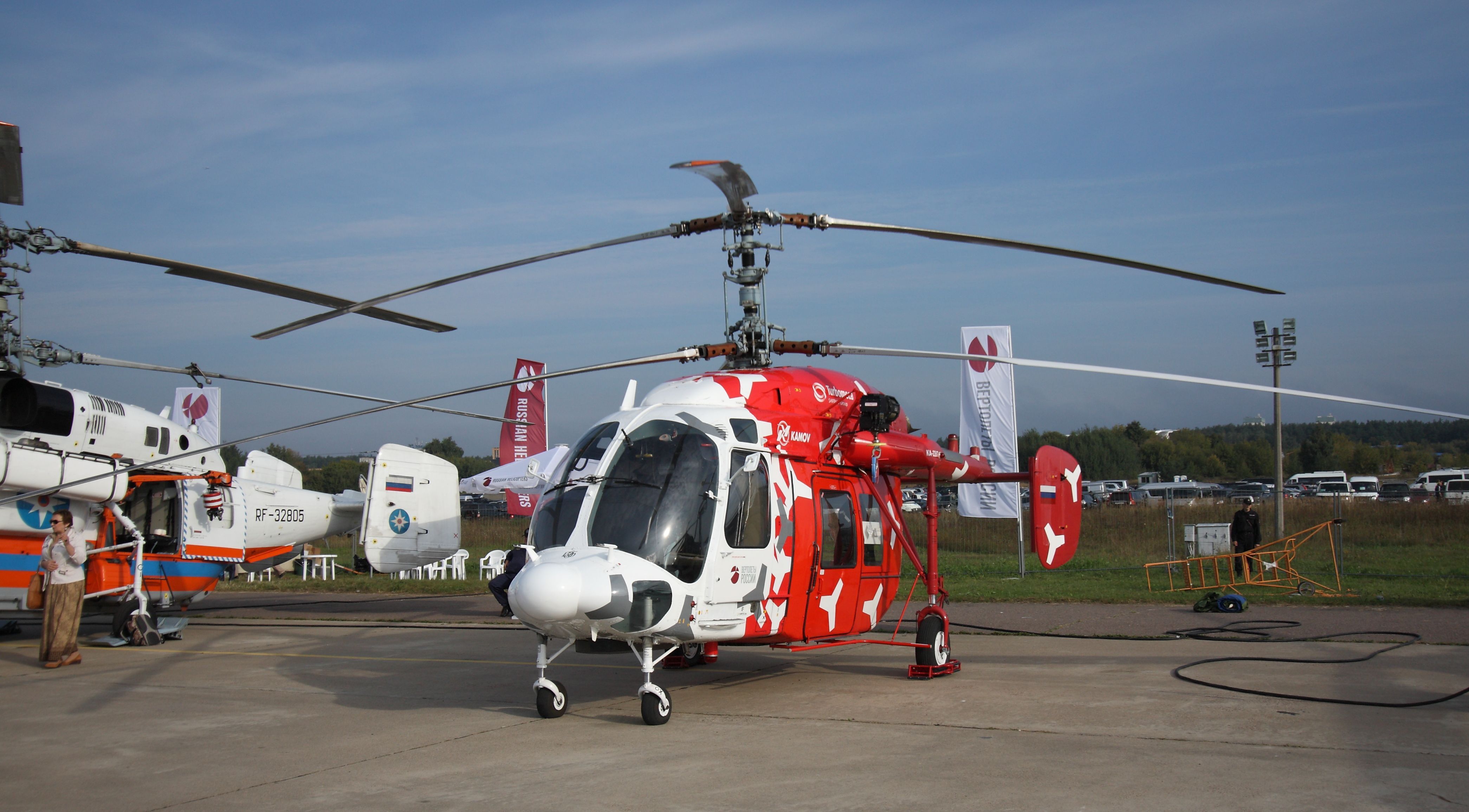 Transport: Russian Helicopters showcases Mi-171A2 and Ka-226T at EEF