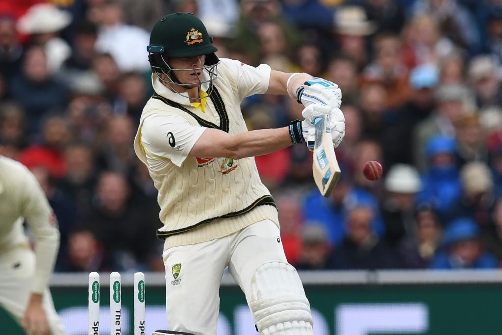 I haven't had too many stresses with short bowling: Smith dares Indian pacers