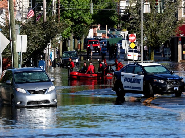 FEATURE-As U.S. flooding worsens, South Carolina redraws risk maps