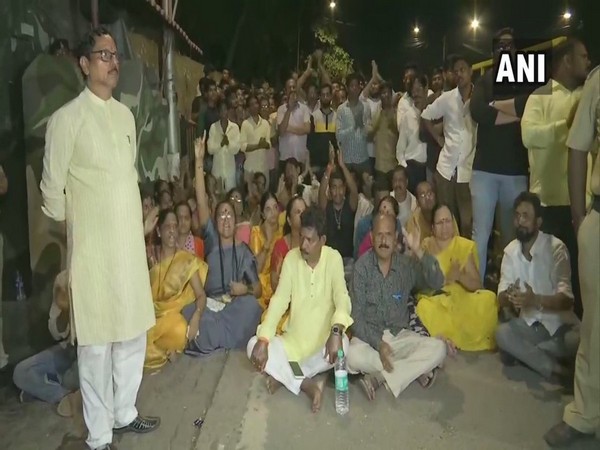 Maharashtra polls: Shiv Sena denies ticket to MLA Ashok Patil, supporters hold protest