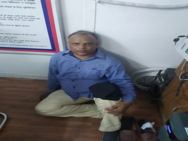 Delhi: Man arrested for sending hoax bomb message to school teacher