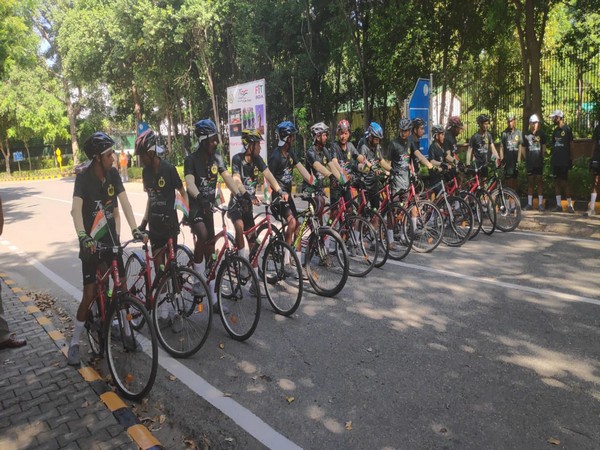 DG ITBP flags-off 4th phase of longest cycle rally to Gujarat's Kevadia from Delhi