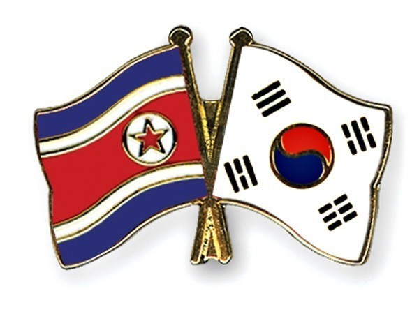 South Korean govt expresses hope for resumption of inter-Korean talks following restoration of communication lines