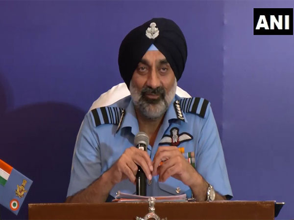 IAF Chief Advocates Indigenous Defense Manufacturing