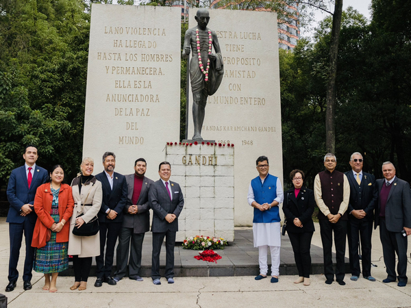 India Strengthens Ties: Union Minister Marks Historic Visit to Mexico