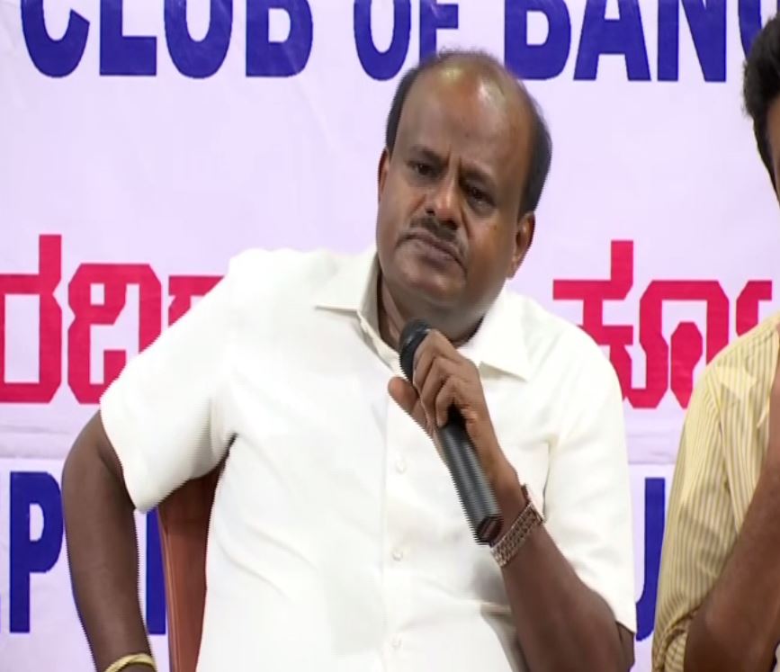 Not satisfied with relief work carried out by state government in flood-affected areas: Kumaraswamy