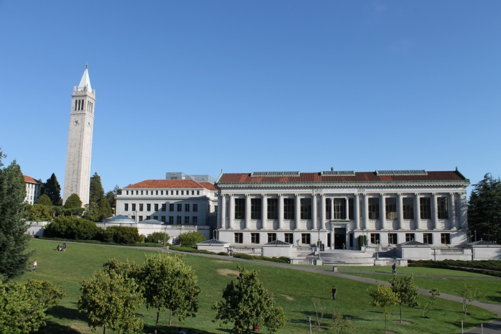 UPDATE 1-UC Berkeley settles lawsuit over treatment of conservative speakers