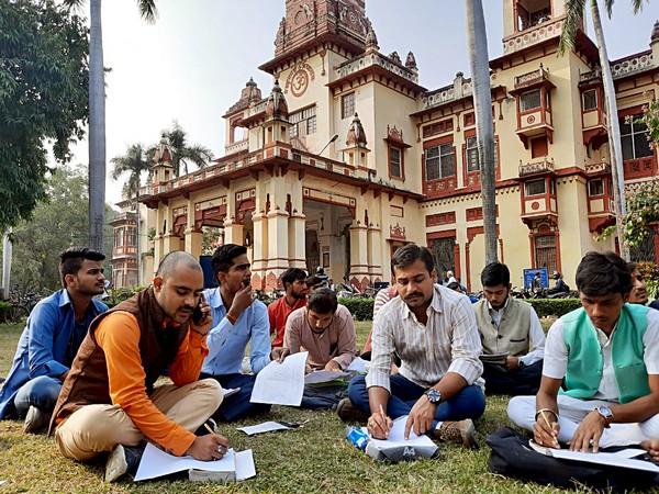 Varanasi: BHU professor Feroze Khan to interview at Art faculty as protest continues in varsity