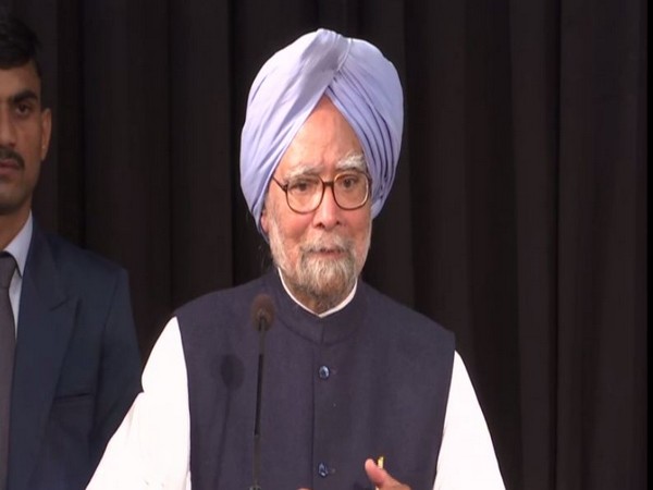 If Narsimha Rao heeded to Gujral's advice, 1984 massacres could have been avoided: Manmohan Singh