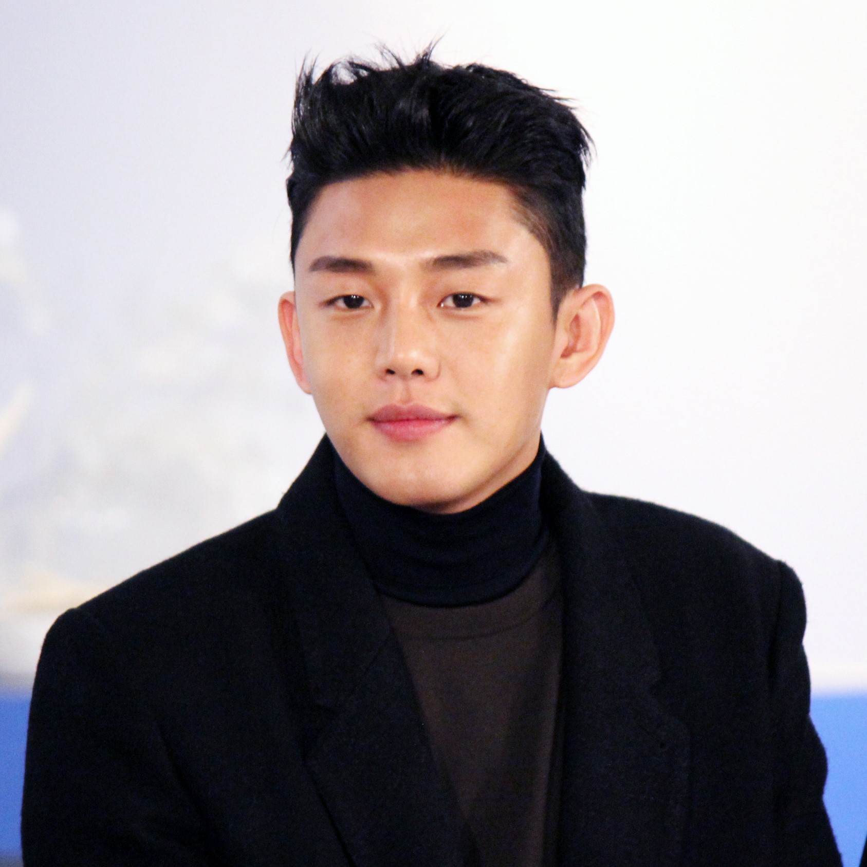 UPDATE 3-South Korean actor found dead in latest K-pop tragedy
