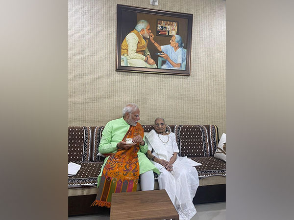 PM Modi meets mother Heeraben Modi in Gandhinagar 