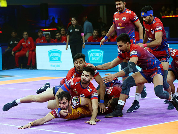 Thrilling Comeback: UP Yoddhas Edge Past Telugu Titans in PKL 11 Rollercoaster