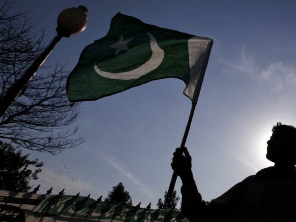 Pakistan Finance Minister Shaukat Tarin tables 'mini-budget' in Senate amid opposition protest