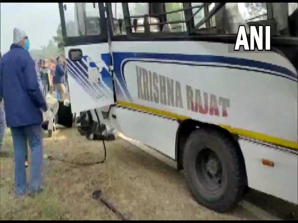 Six killed in collision between bus, tanker in Jharkhand's Pakur