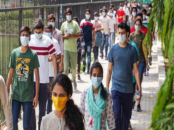 People should be cautious, should not take 3rd wave lightly: Health experts 