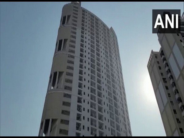 Man jumps to death in Noida's high-rise society