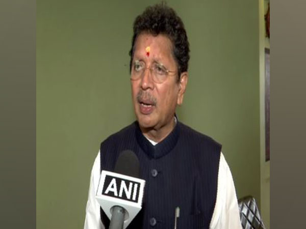 "He is yet to be matured": Maharashtra Minister slams Aaditya Thackeray for daring CM Shinde