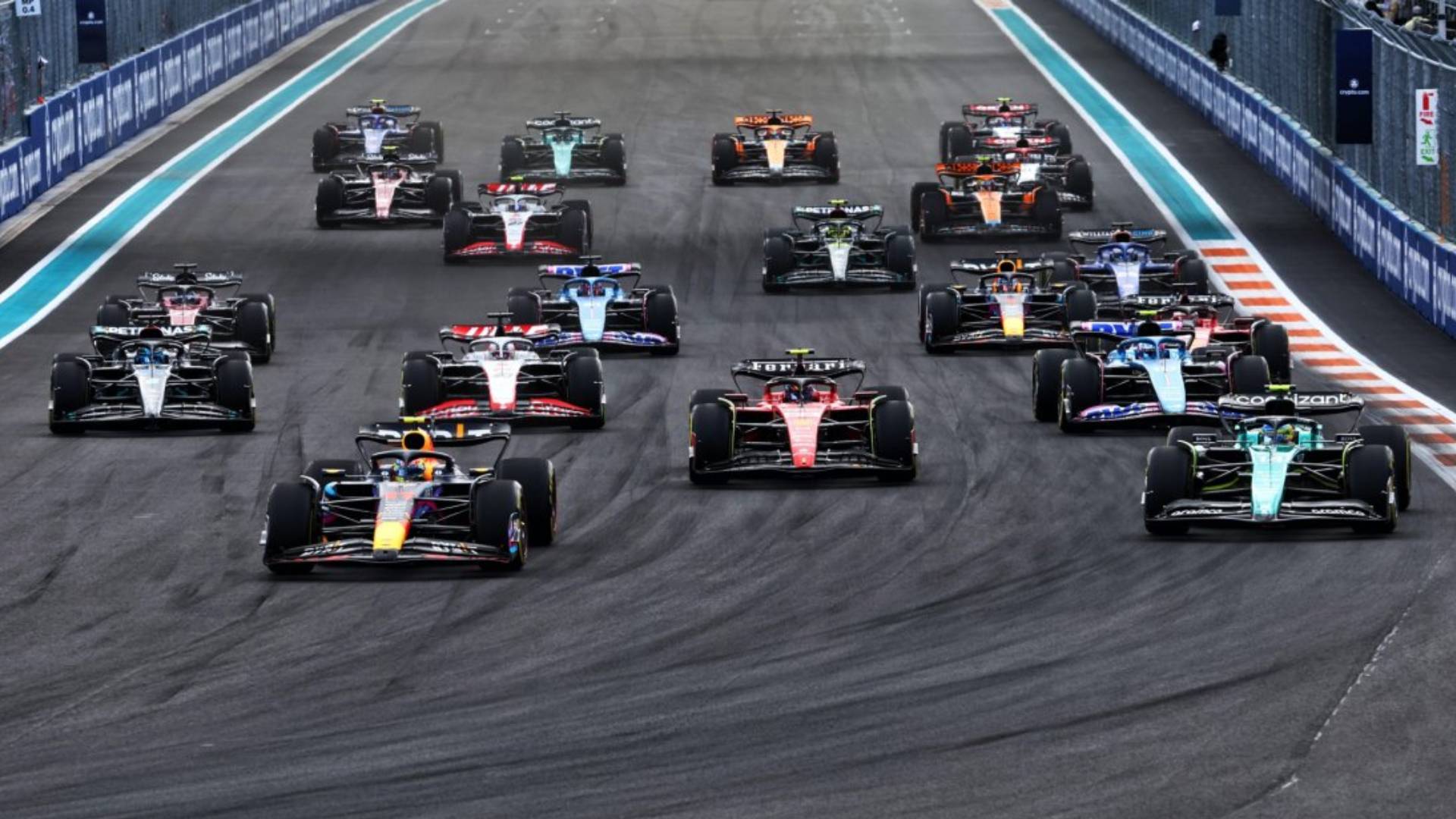 Motor racing-Verstappen wants more focus on car, not Red Bull drama