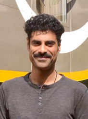 Sikandar Kher Joins Star-Studded Cast of War Drama 'Ikkis'