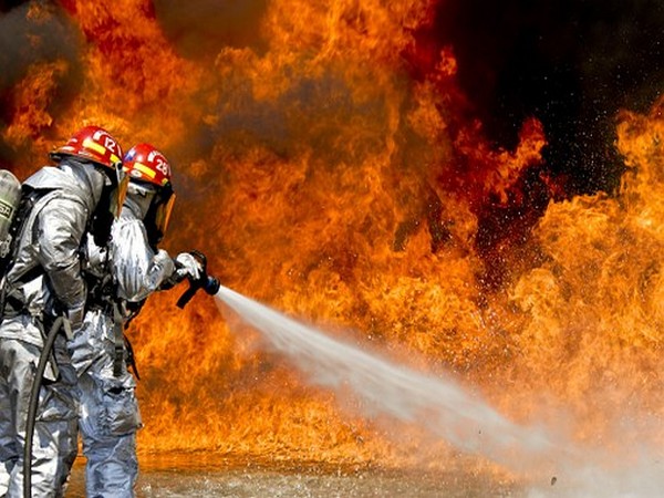Naxals create ruckus at road construction site in Gadchiroli; sets ablaze equipment