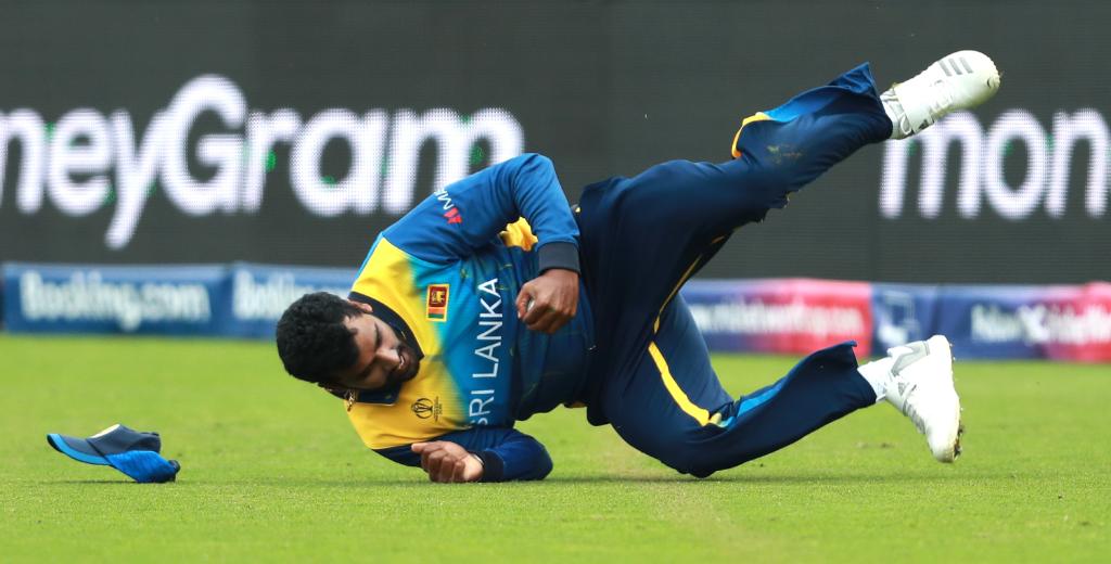 Sri Lanka's experienced bowling unit key to victory, says Thisara Perera