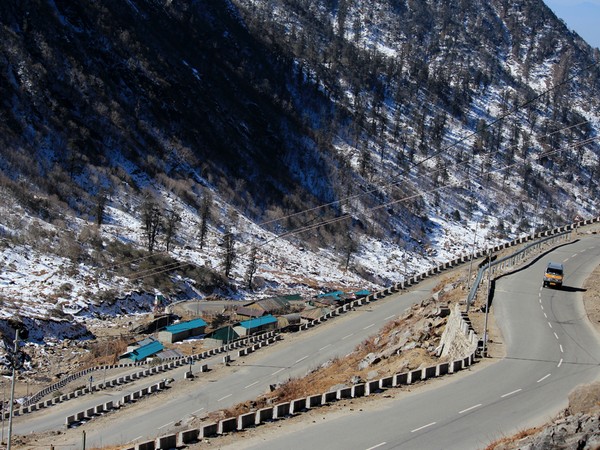 Rs 15,477 crore spent to construct 2,088 kms road along border with China in last 5 yrs: Govt