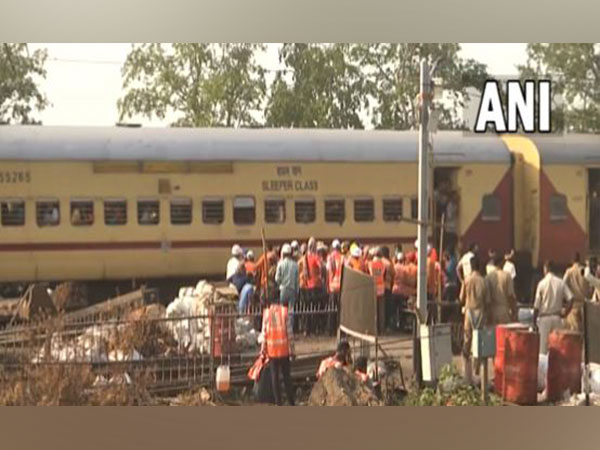 Trains cross site of Indian rail disaster as services resume