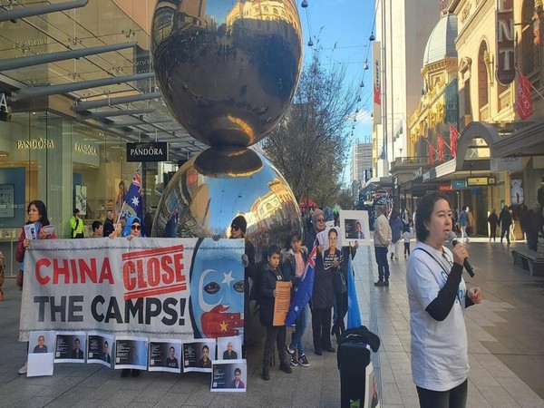 Australia: AUTWA stages protest on Urumqi Massacre's 13th anniversary, demands ban on Uyghur forced labour products  