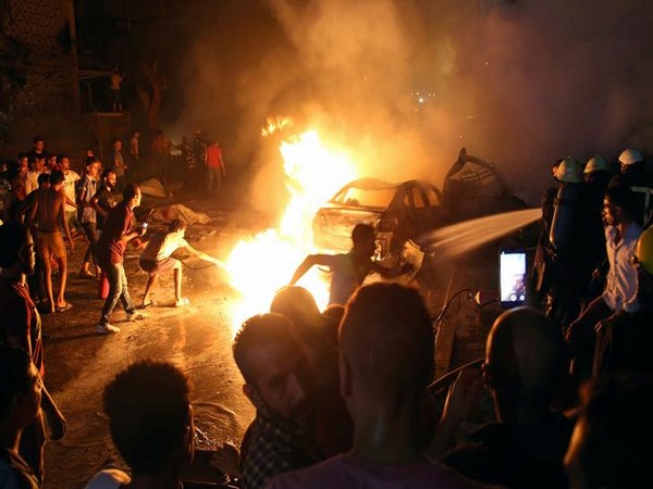 Car crash in Cairo sets off fire at hospital, kills 19