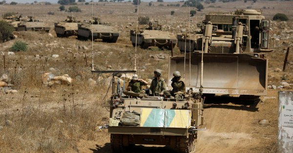 UPDATE 1-Israel military says to expose Hezbollah attack tunnels from Lebanon