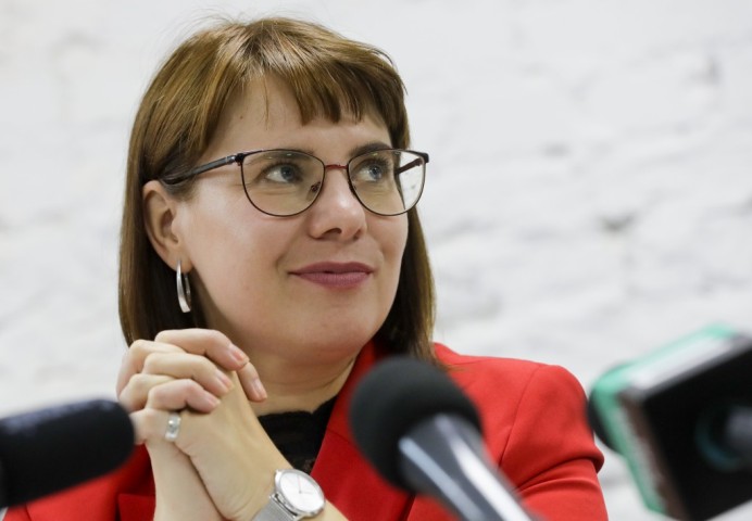 Belarusian opposition activist Kovalkova leaves country after arrest