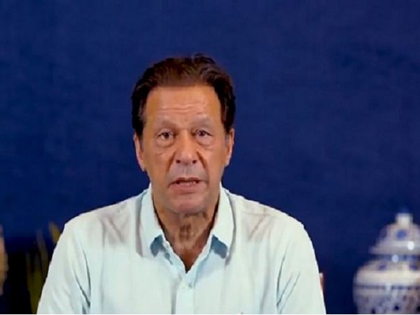 Pak Army hit back at Imran Khan for comments over new Army Chief appointment 
