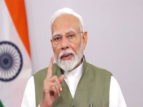 PM Modi Commends Global Unity at First International Solar Festival