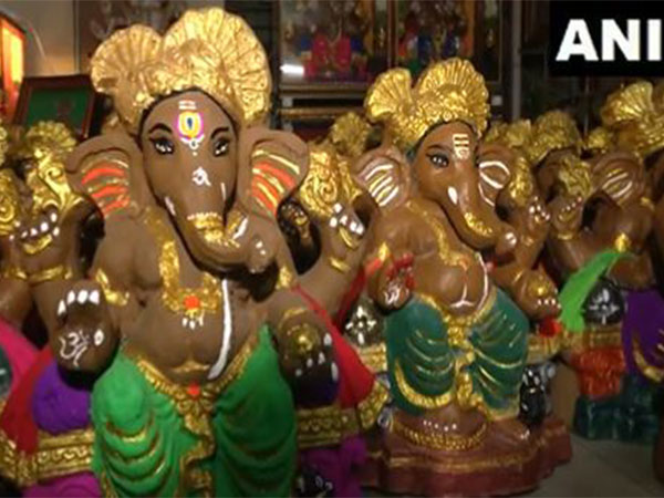 Eco-Friendly Ganesh Idols from Cow Dung Gain Popularity