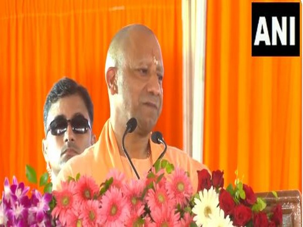 Yogi Adityanath Unveils Rs 635 Crore Projects in Sonbarsa