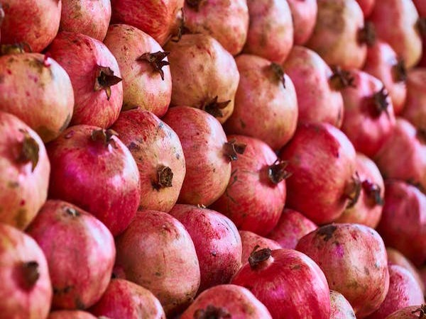 India Sends First Pomegranate Shipment from Mumbai to Melbourne