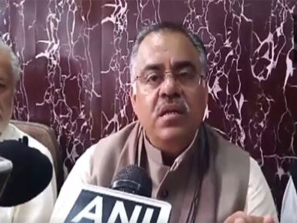 BJP's Tarun Chugh Criticizes Rahul Gandhi's J&K Visit, Calls for Clarity on 'Italy Ka Chasma'