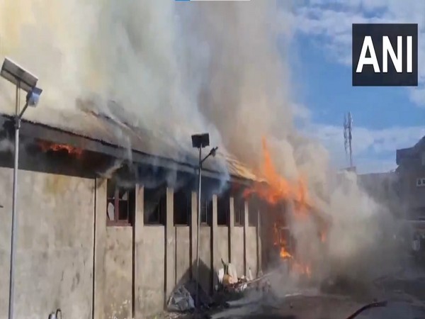 Fire Erupts at Ganderbal Garment Factory, Swift Action Prevents Casualties