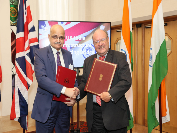 UK and India Launch Trailblazing Infrastructure Financing Bridge