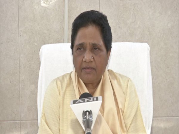 Mayawati condoles loss of lives in roof collapse at Muradnagar cremation ground
