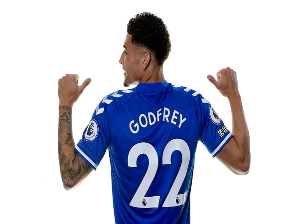 Ben Godfrey signs five-year contract with Everton