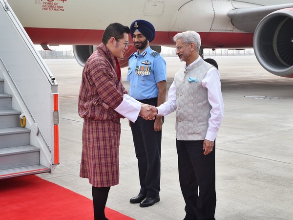 EAM Jaishankar receives Bhutan King upon his arrival in New Delhi