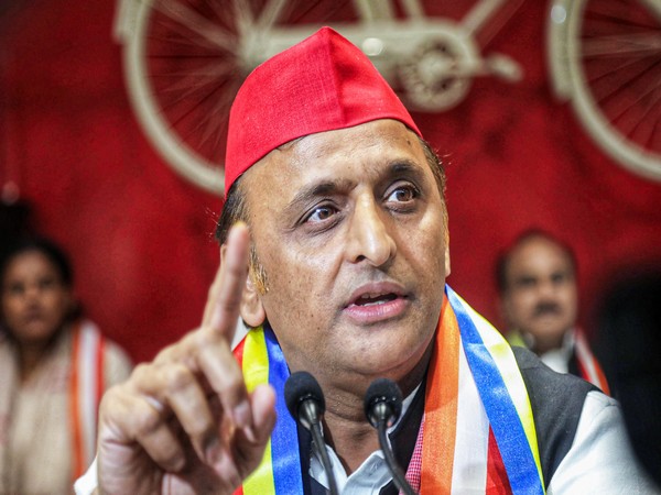 Akhilesh Yadav Criticizes BJP Ahead of Uttar Pradesh Bypolls