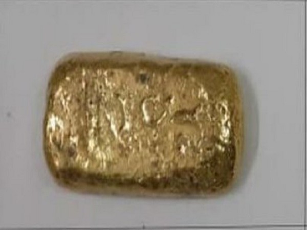 Gold bar found beneath Mexico City street was part of Moctezuma's treasure