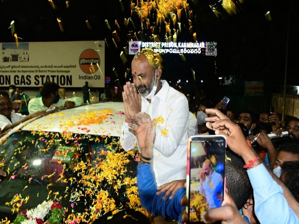 Telangana BJP chief Bandi Sanjay released from Karimnagar jail