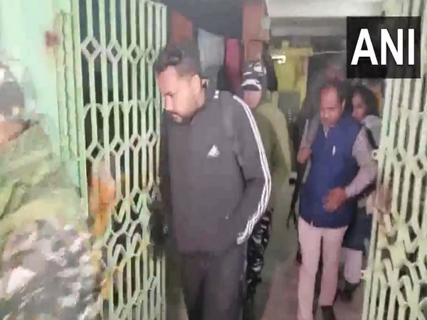 West Bengal: ED team walks out of residence of former Bongaon Municipality Chairman Shankar Adhya's father-in-law after searches