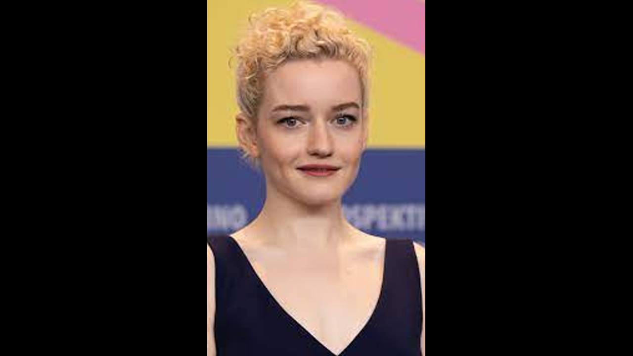 Julia Garner boards Blumhouse, Universal's 'Wolf Man' movie